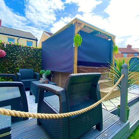 New…The Hottub House Blackpool Pleasure Beach Экстерьер фото